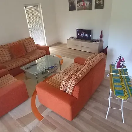 Apartment Marta *
